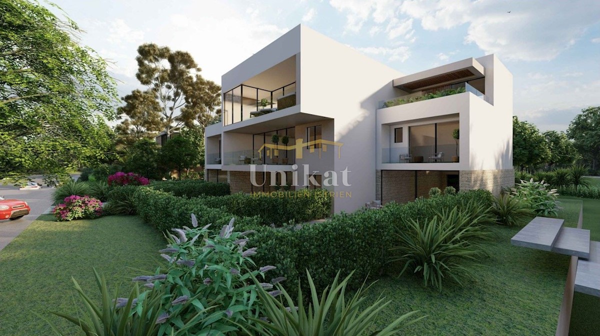 Neue Drei-Zimmer-Wohnung mit Garten in der Nähe vom Meer